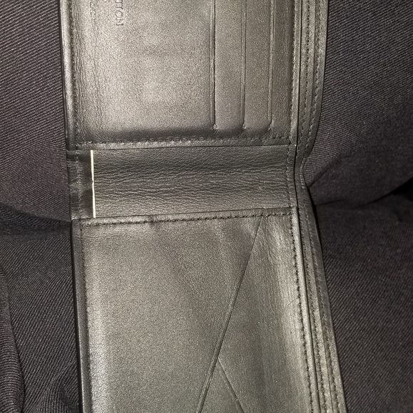 Louis Vuitton Damier Infini Wallet - Picture 3 of 5